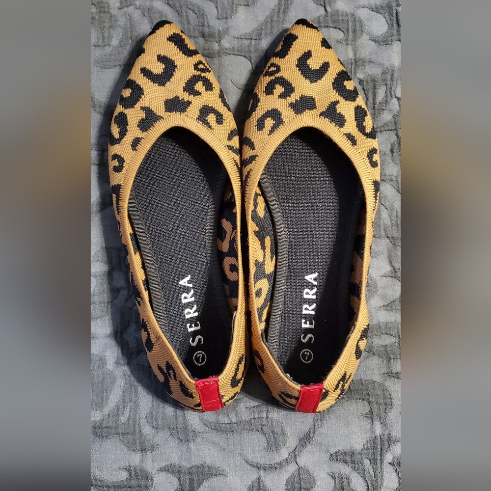 Serra Flats Womens Sz.7 cheetah print